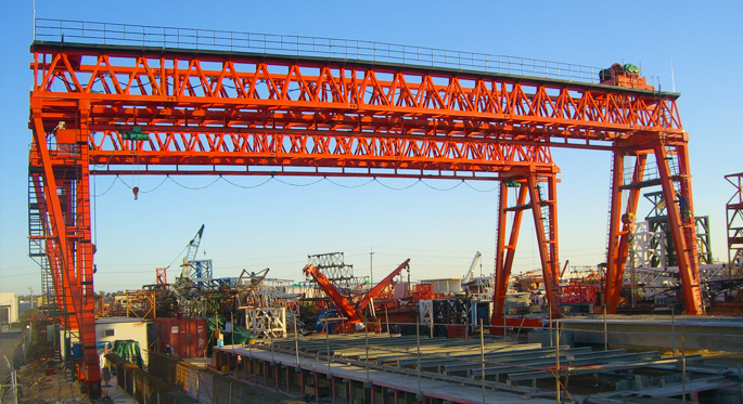 Bridge girder gantry crane
