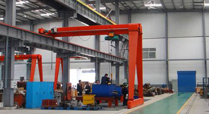Single girder semi-gantry crane
